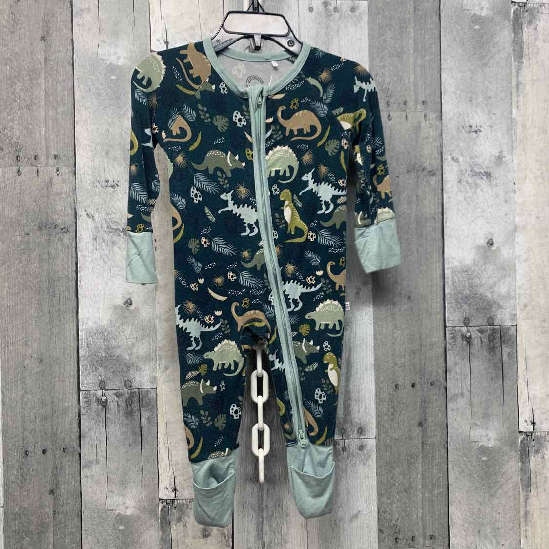 Size 3-6 Months Green Animal Print Bamboo Footy PJs