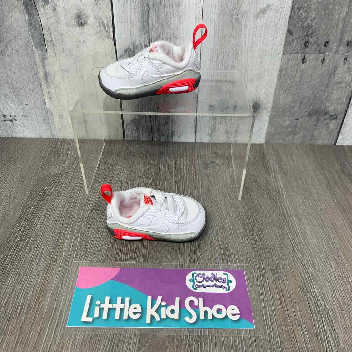 Size 1 White/Pink Sport Brand Soft Sole Shoes