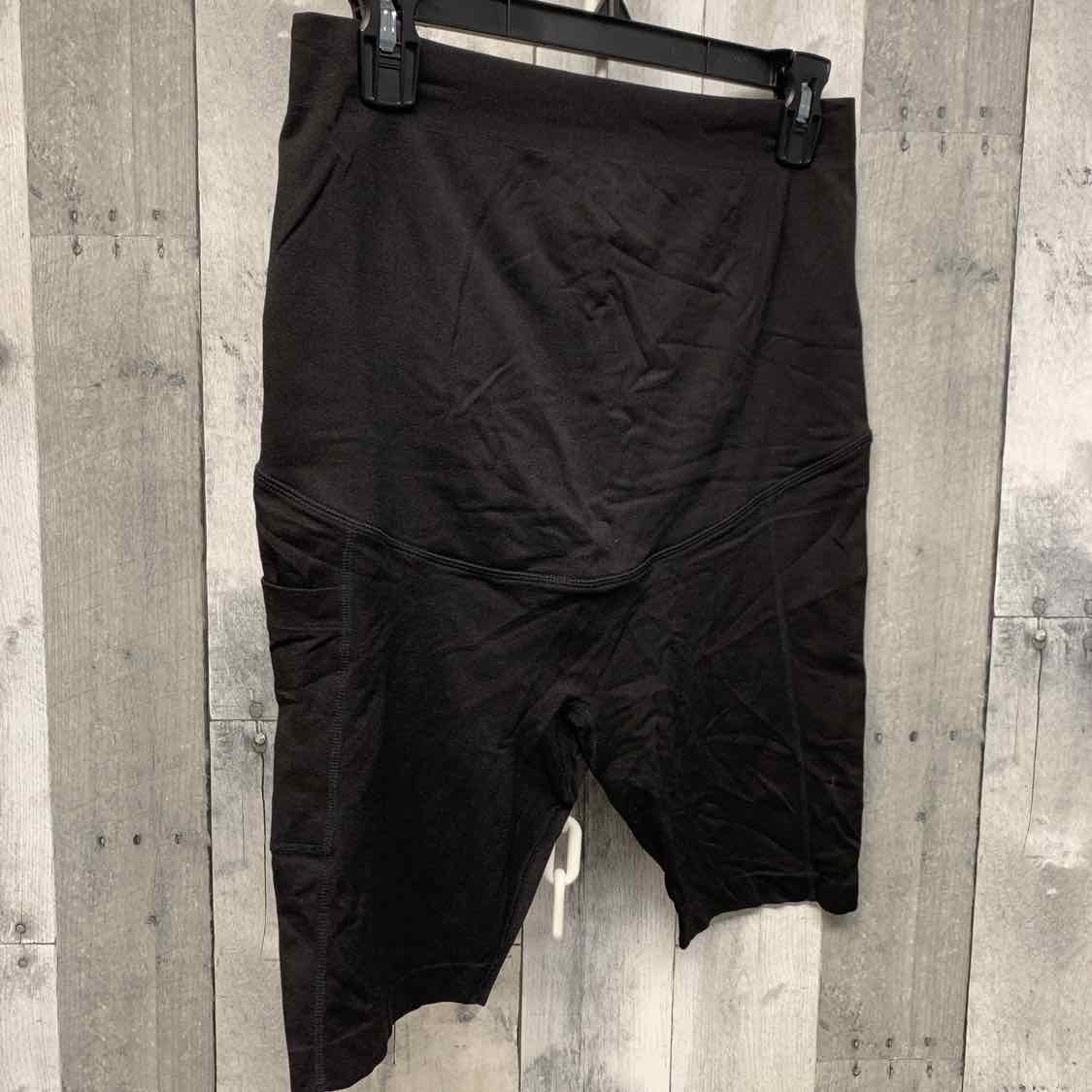 Size S Black Time and Tru Active Shorts