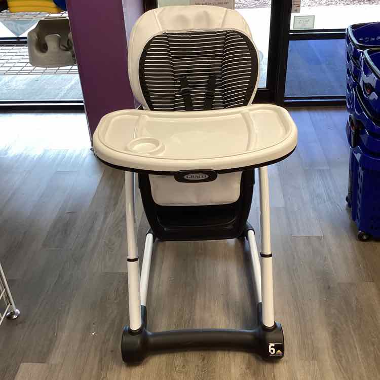 Graco Black/White High Chair