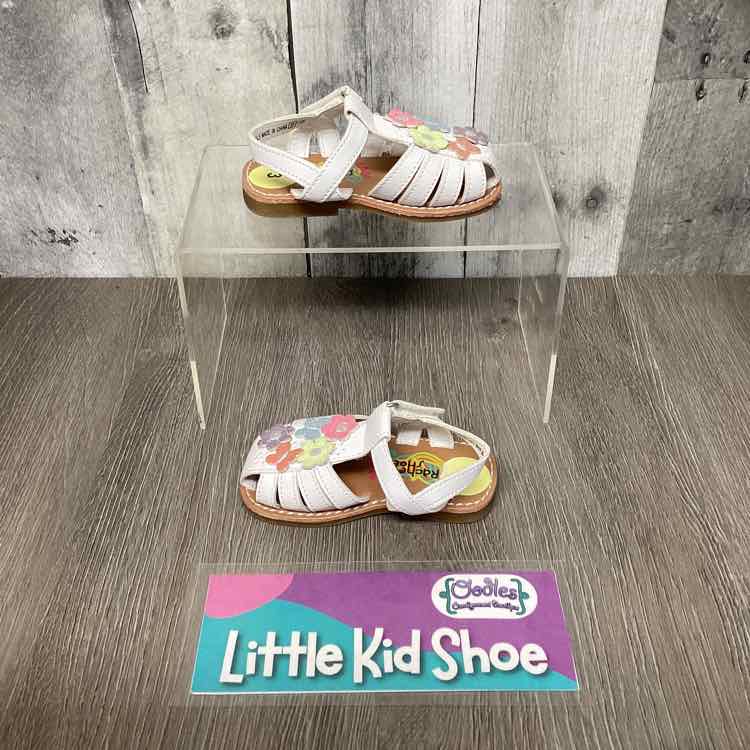 Size 3 White Rachel Sandals - OodlesCB