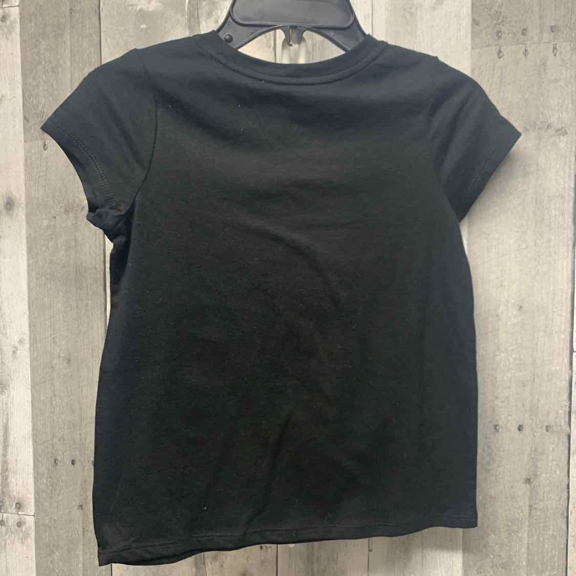 Size 6/7 Black Cat & Jack T Shirt