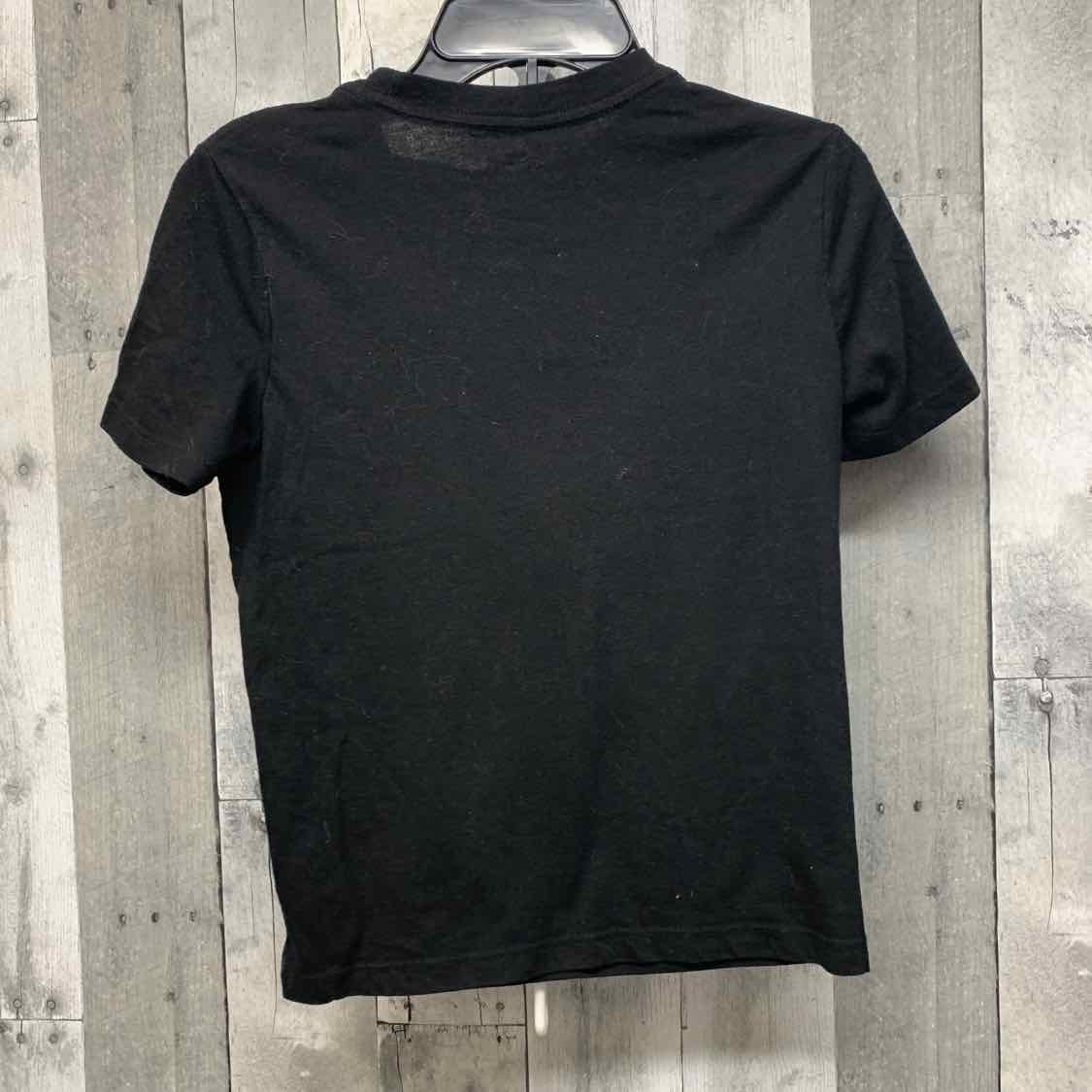 Size 8 Black Graphic Old Navy T Shirt