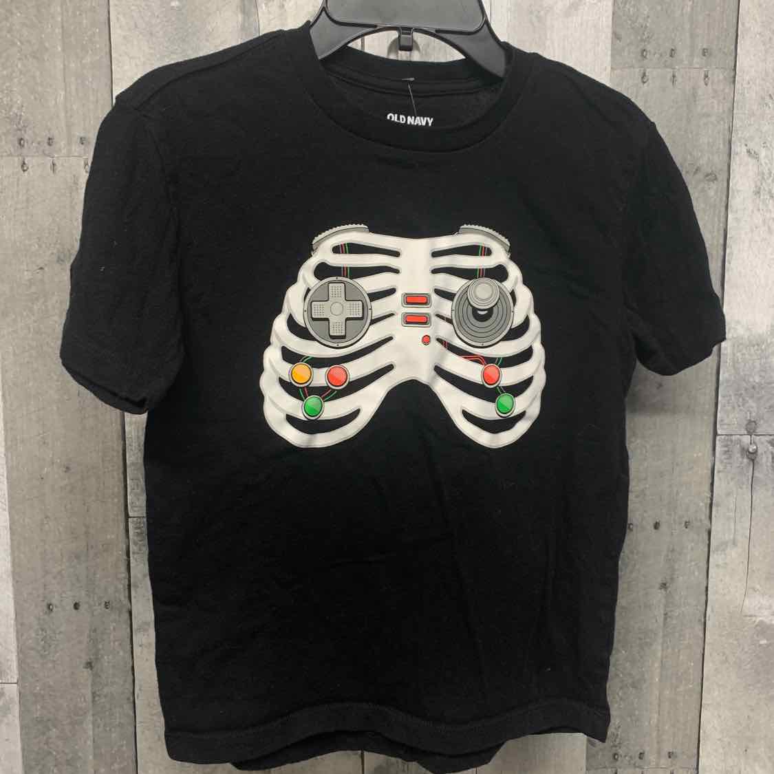 Size 8 Black Graphic Old Navy T Shirt