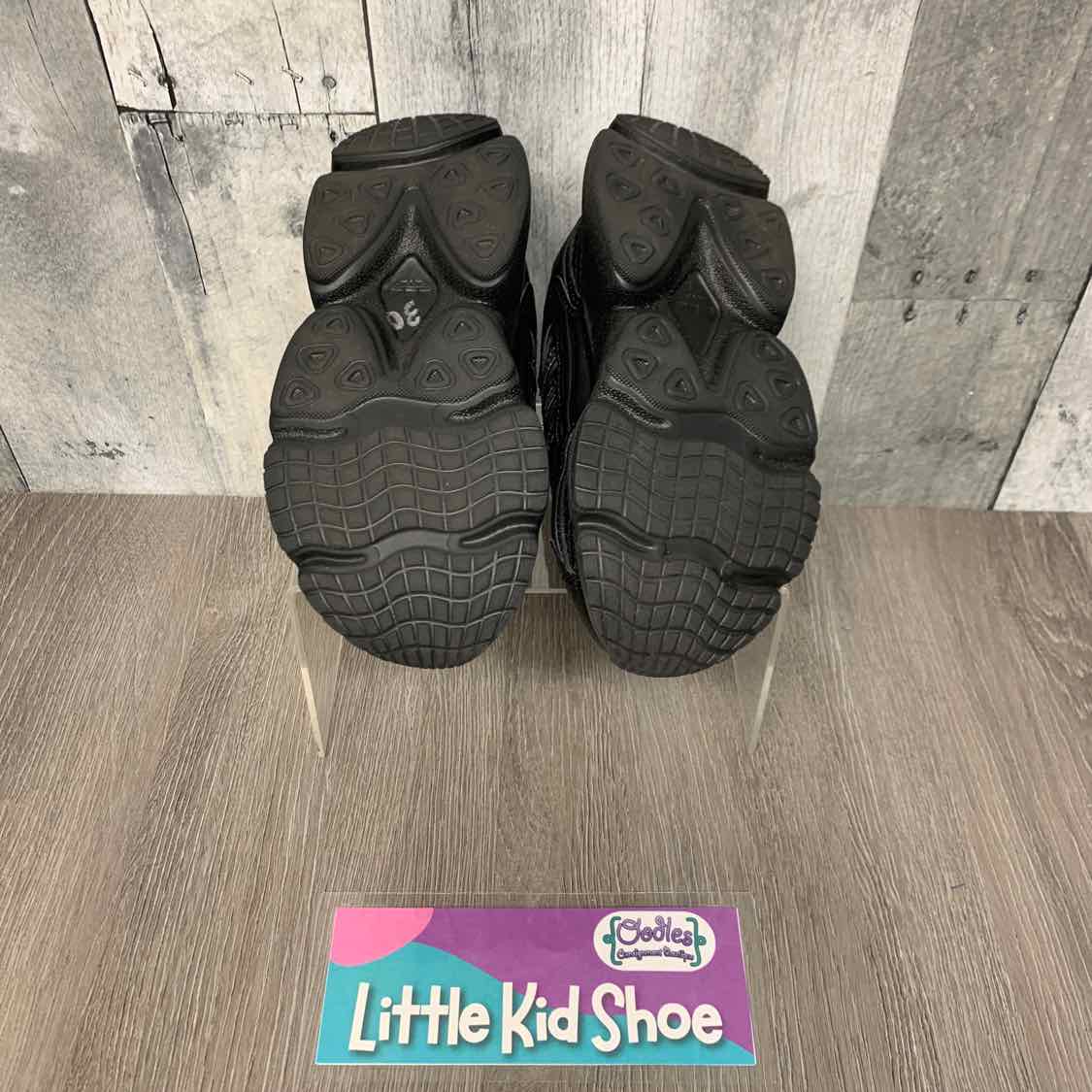 Size 12 Black Sport Brand Sneakers - OodlesCB