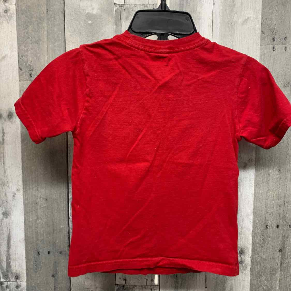 Size 4/5 Red Graphic Holiday Brands T Shirt