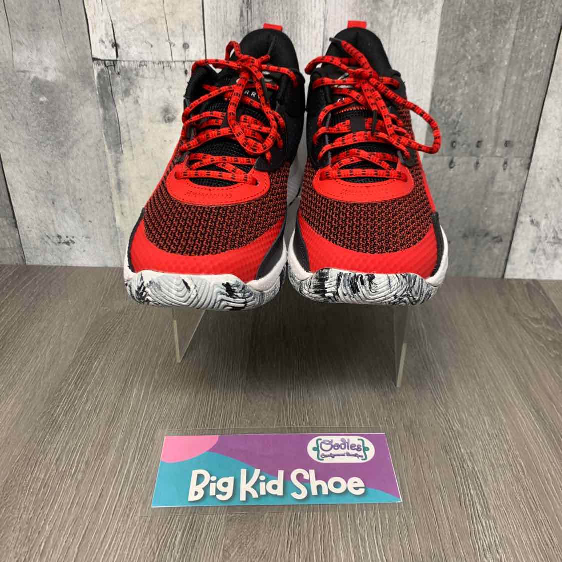 Size 5.5 Red/Black Sport Brand Sneakers