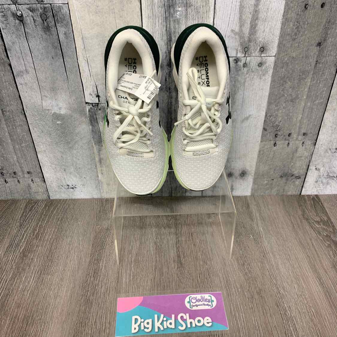Size 3.5 Green Sport Brand Sneakers