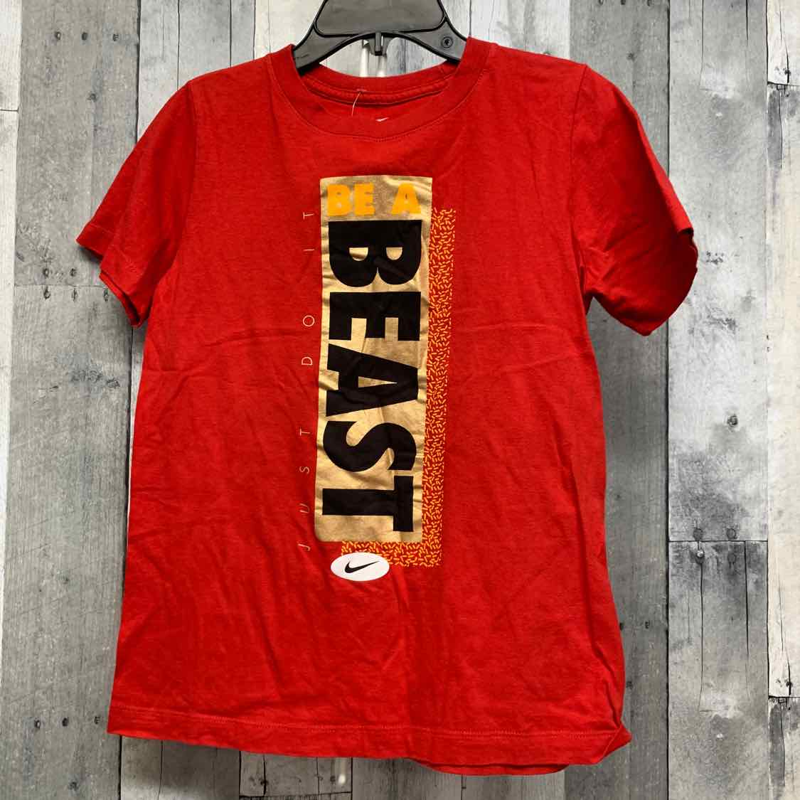 Size Medium Red Sport Brand T Shirt - OodlesCB