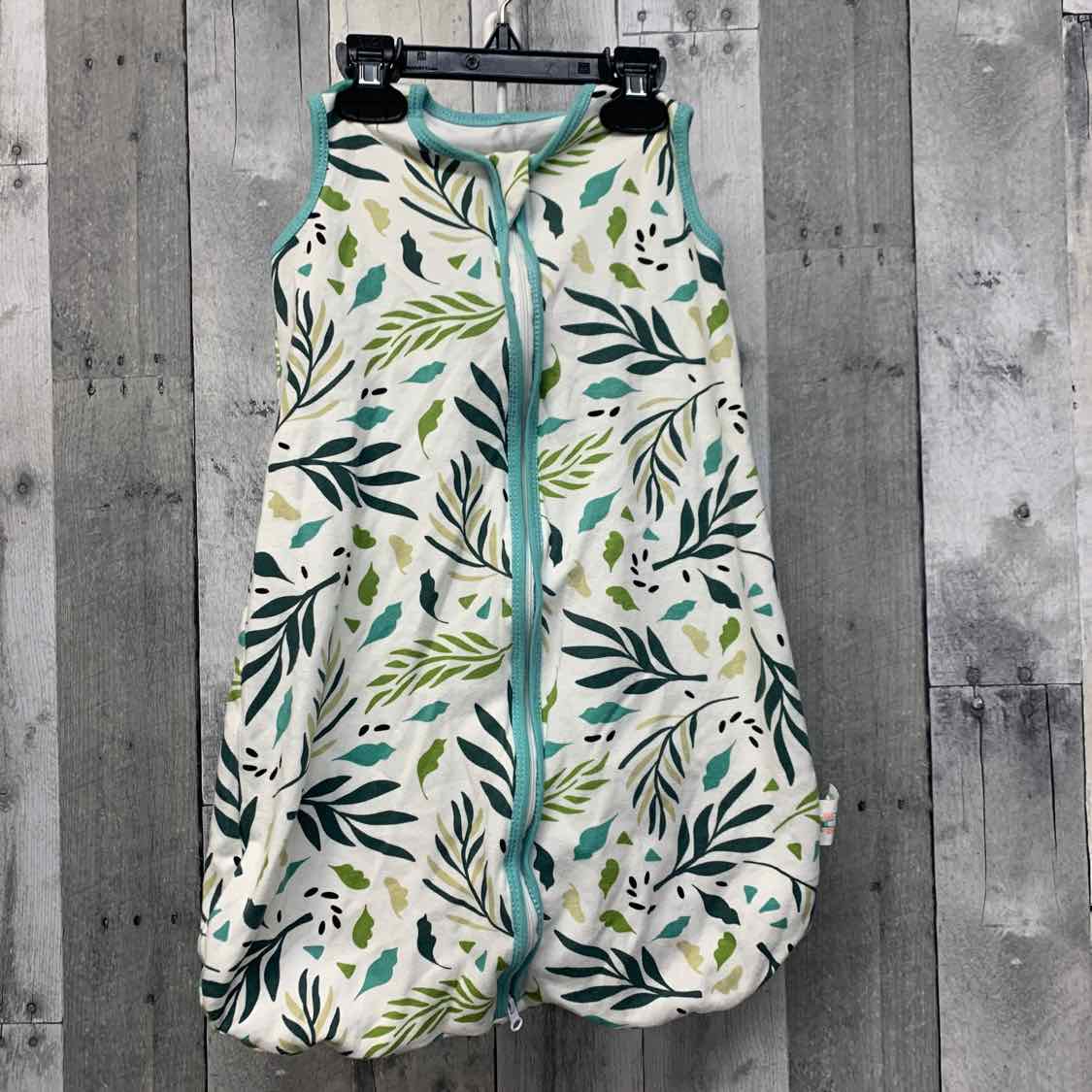 Size Small Green/White Mid Brand Swaddle - OodlesCB