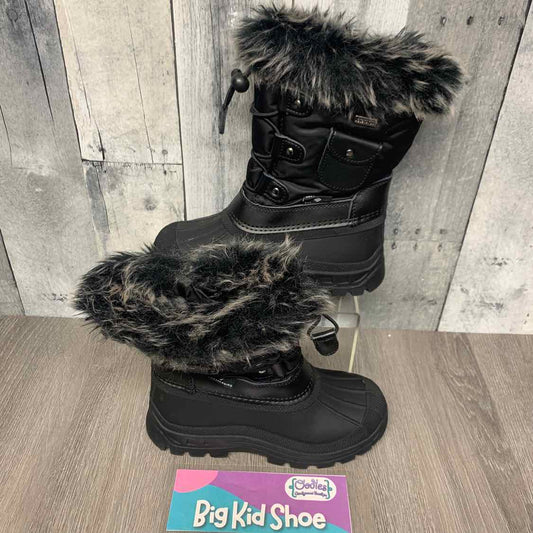 Size 1 Black B Brand Snow Boots