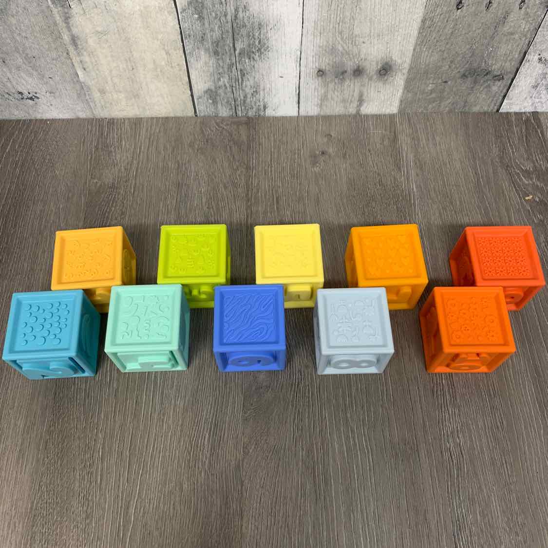 Generic Rainbow Blocks