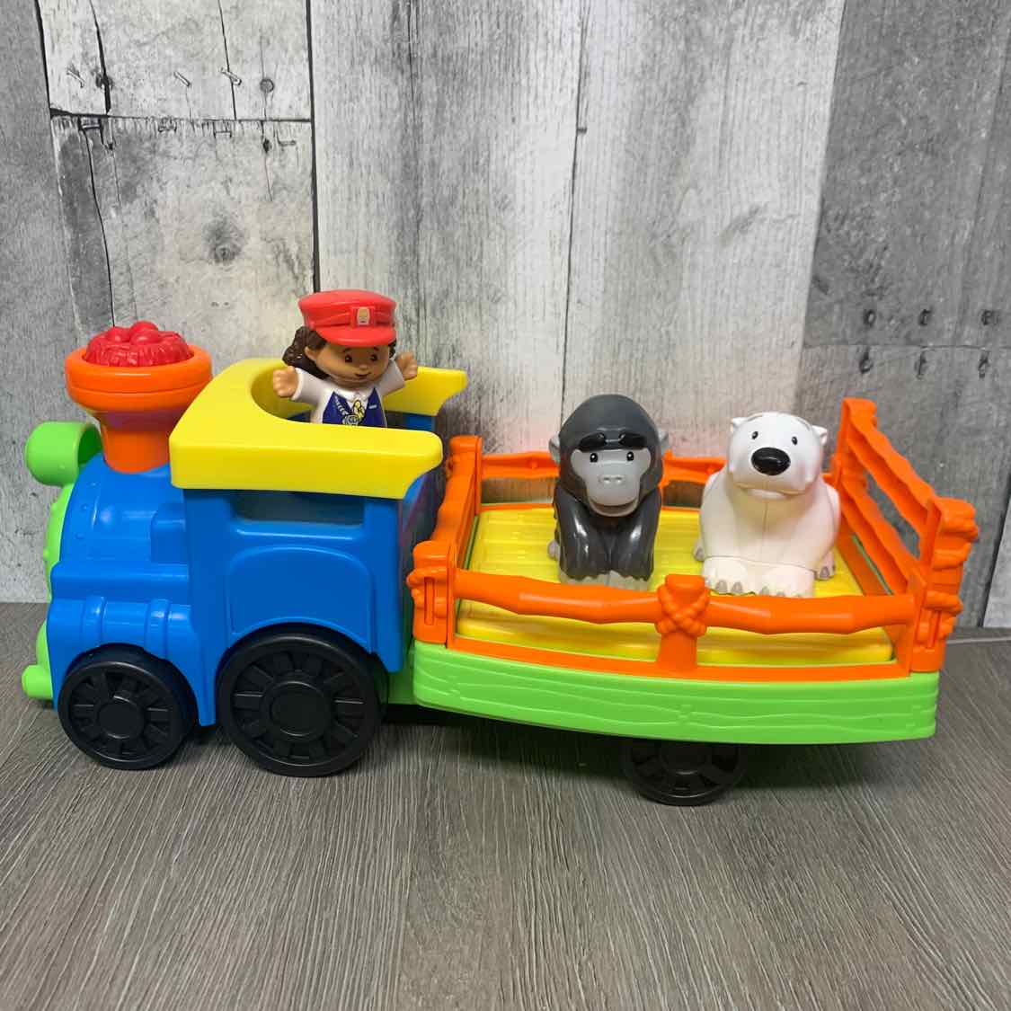 Fisher Price Blue/Orange Little People Set