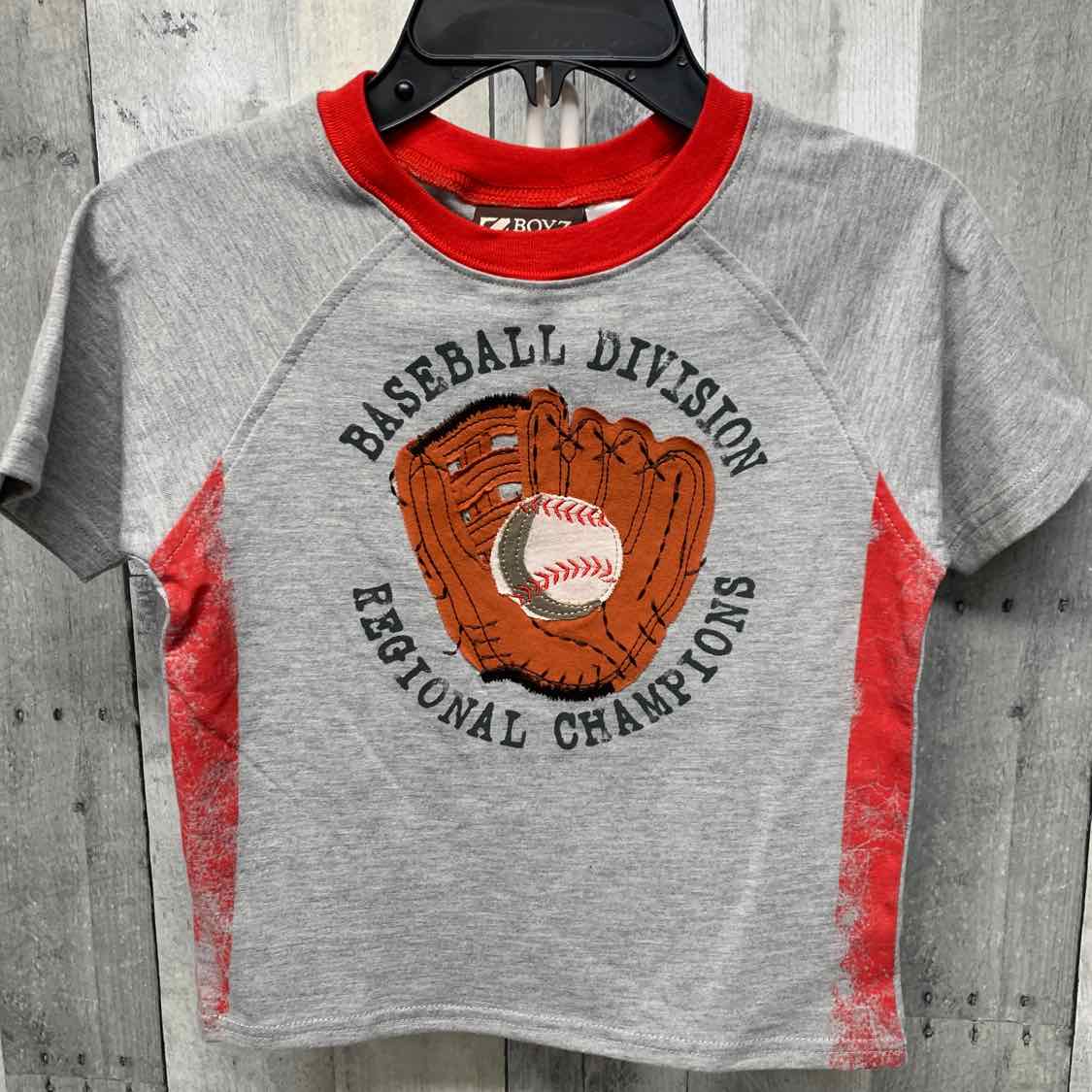 Size 5 Gray/Red Boyz Wear T Shirt