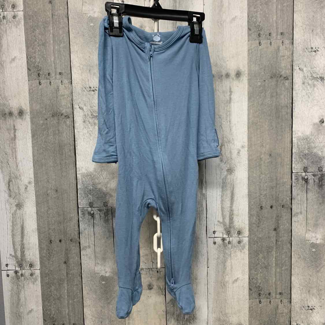 Size 3-6 Months Blue Cloud Island Footy PJs