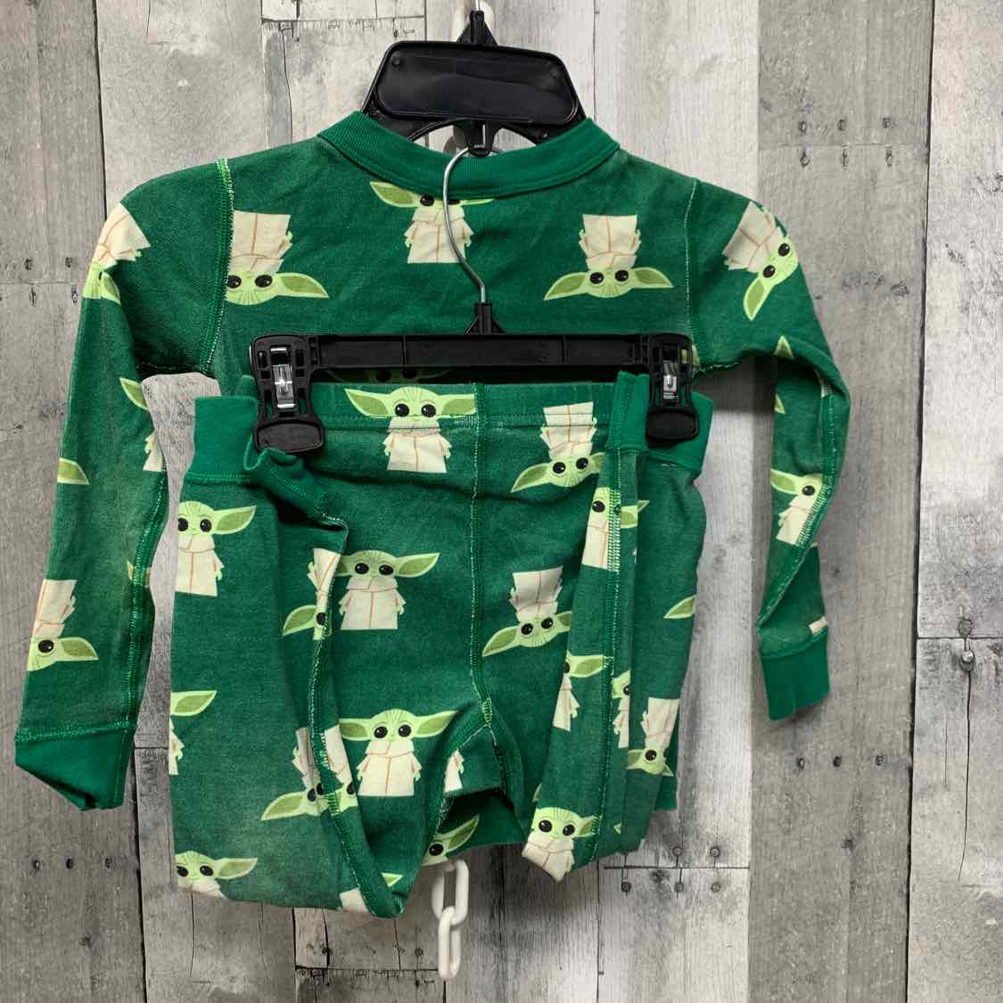Size 4T Green Graphic Hanna Andersson 2pc PJs
