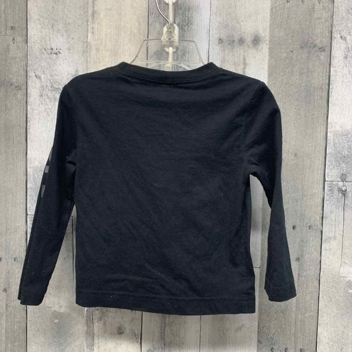 Size 2T Black Graphic Sport Brand Long Sleeve Shirt