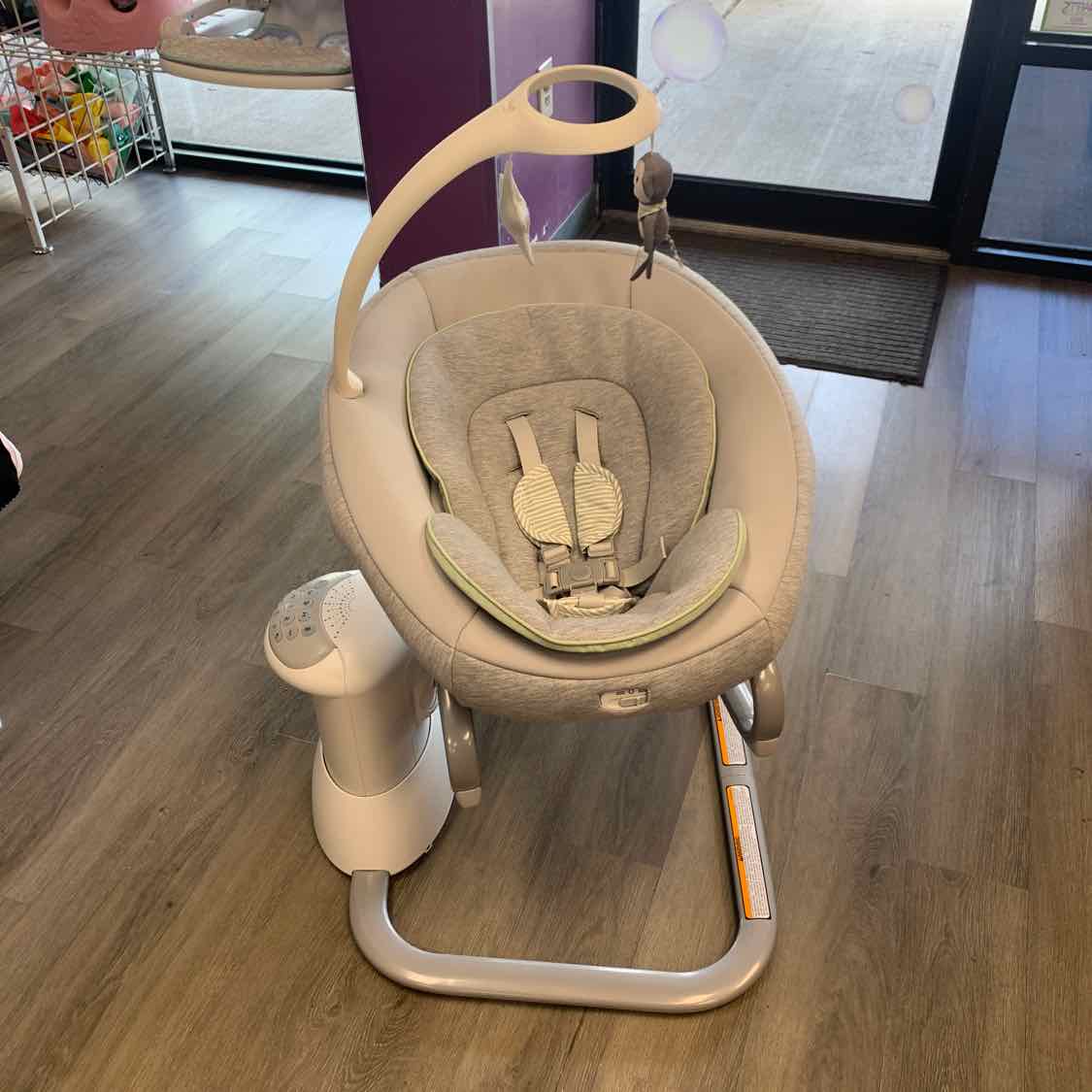 Graco Gray/Mint Swing
