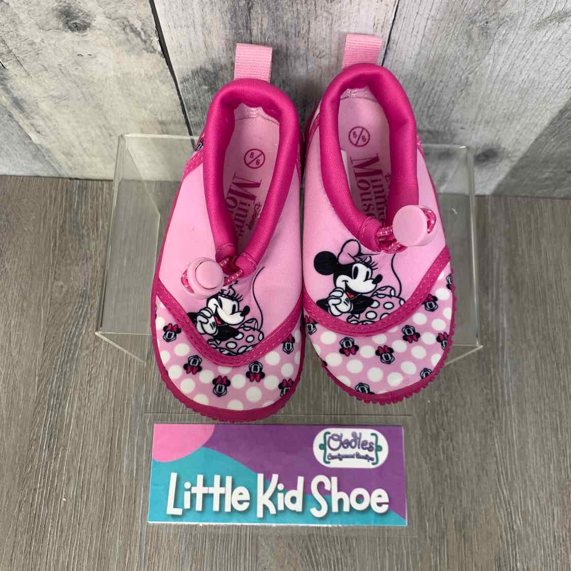 Size 5/6 Pink Print Disney Water Shoes