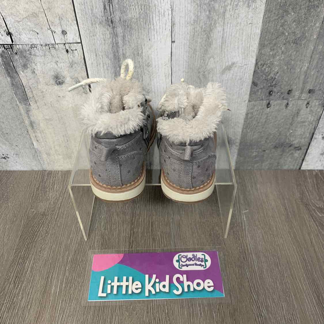 Size 5 Gray/White Cat & Jack Boots