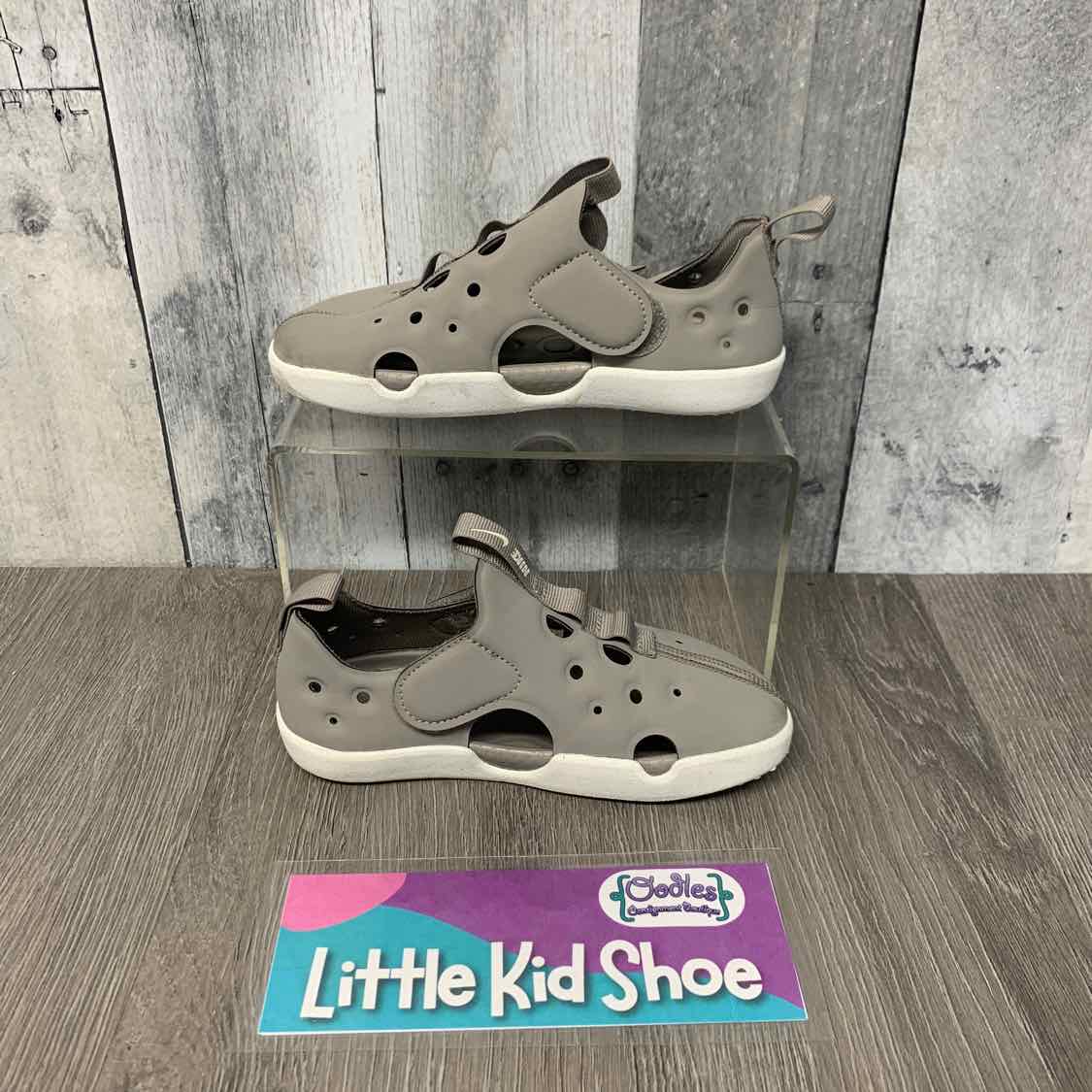 Size 10 Gray Sport Brand Water Shoes