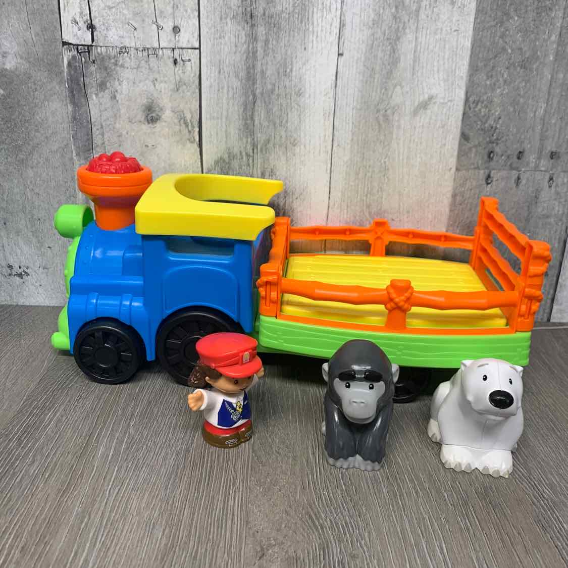 Fisher Price Blue/Orange Little People Set
