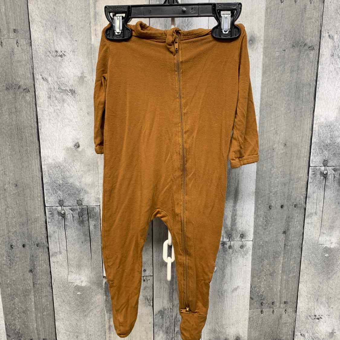 Size 3-6 Months Brown Kyte Footy PJs
