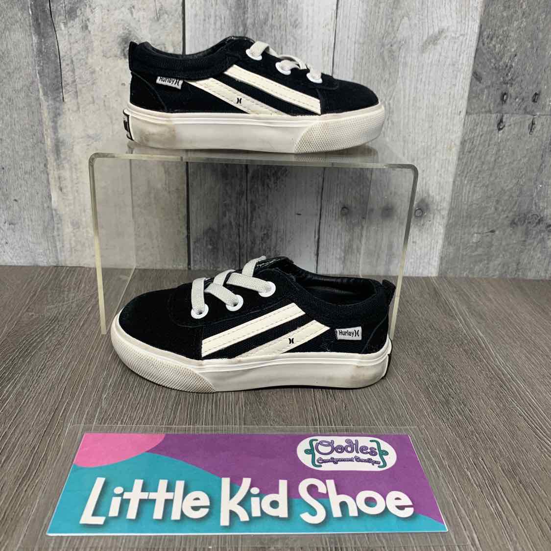 Size 6 Black/White Hurley Sneakers