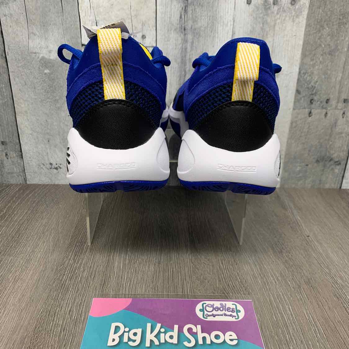 Size 5.5 Blue/Black Sport Brand Sneakers