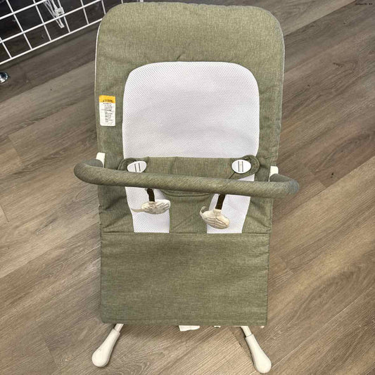Baby Delight Gray Bouncer