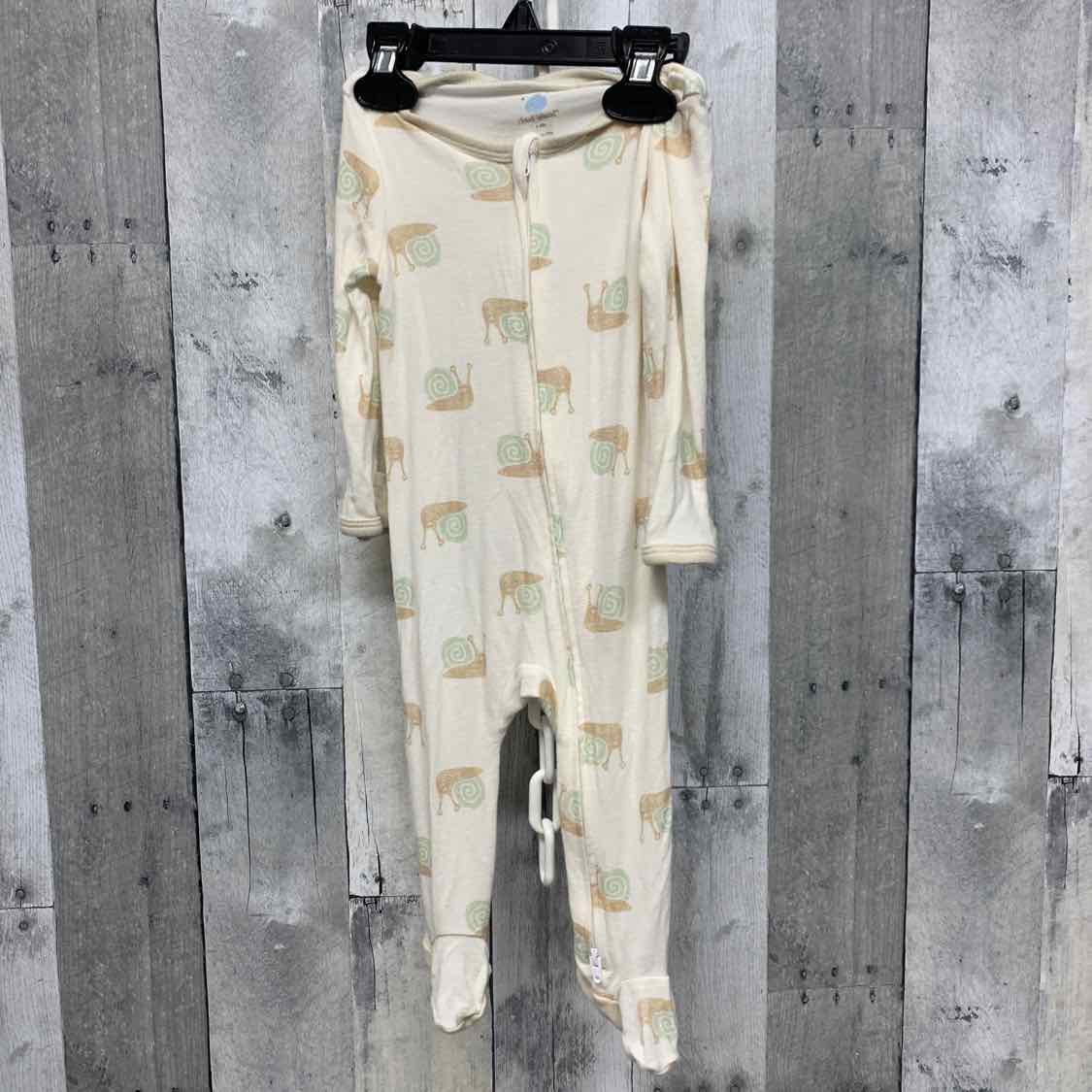 Size 3-6 Months Tan Print Cloud Island Footy PJs