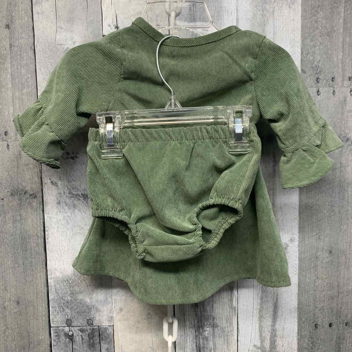 Size 6-9 Months Green B Brand 2pc Dress