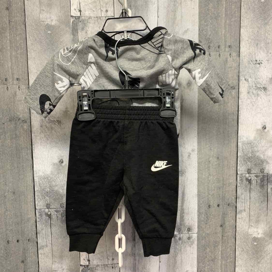 Size 3 Months Gray/Black Sport Brand Shirt/Pants