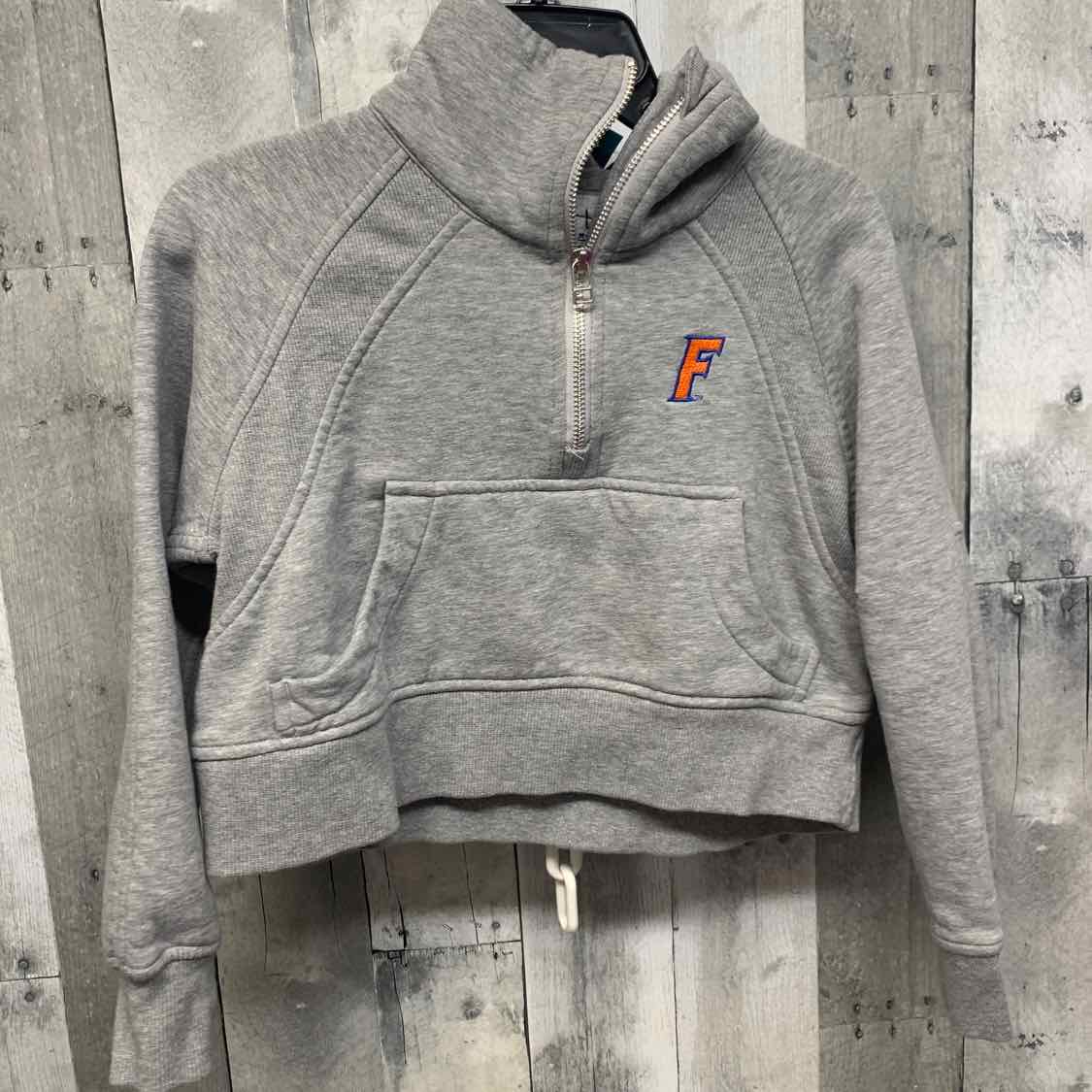 Size 5/6 Gray Team Apparel Pull Over