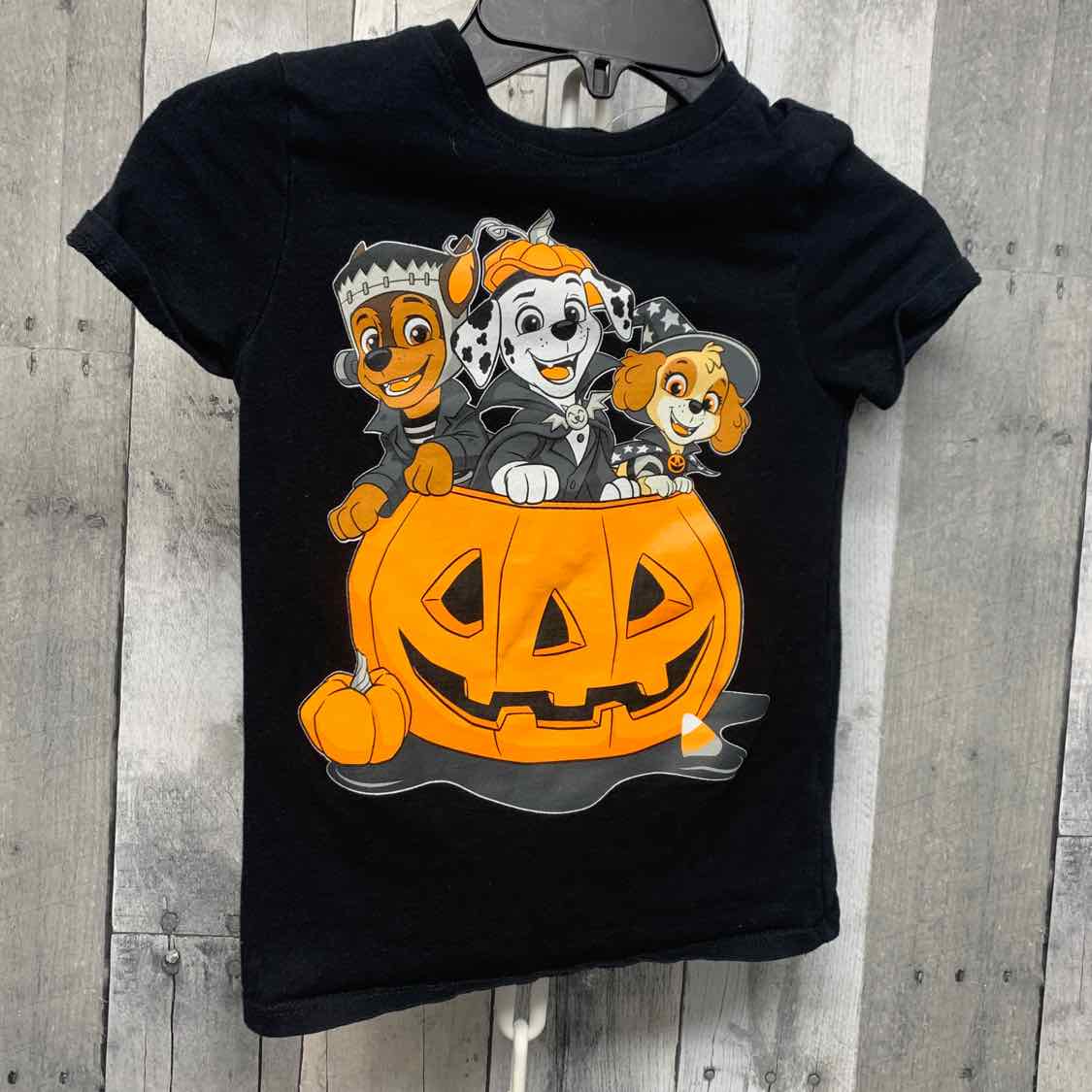 Size 5T Black Graphic Nickelodeon T Shirt