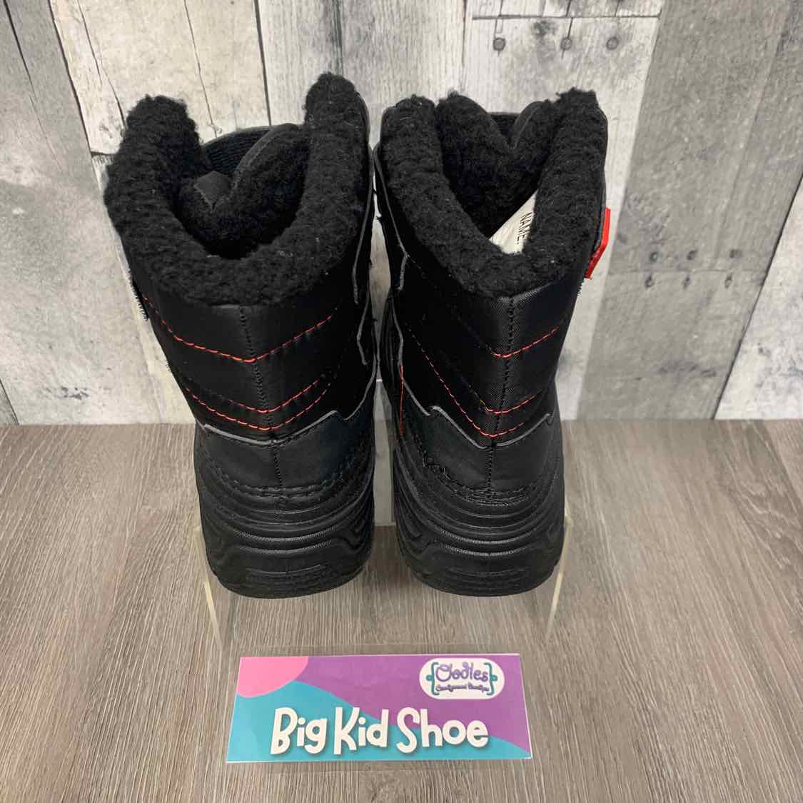 Size 1 Black Wonder Nation Snow Boots