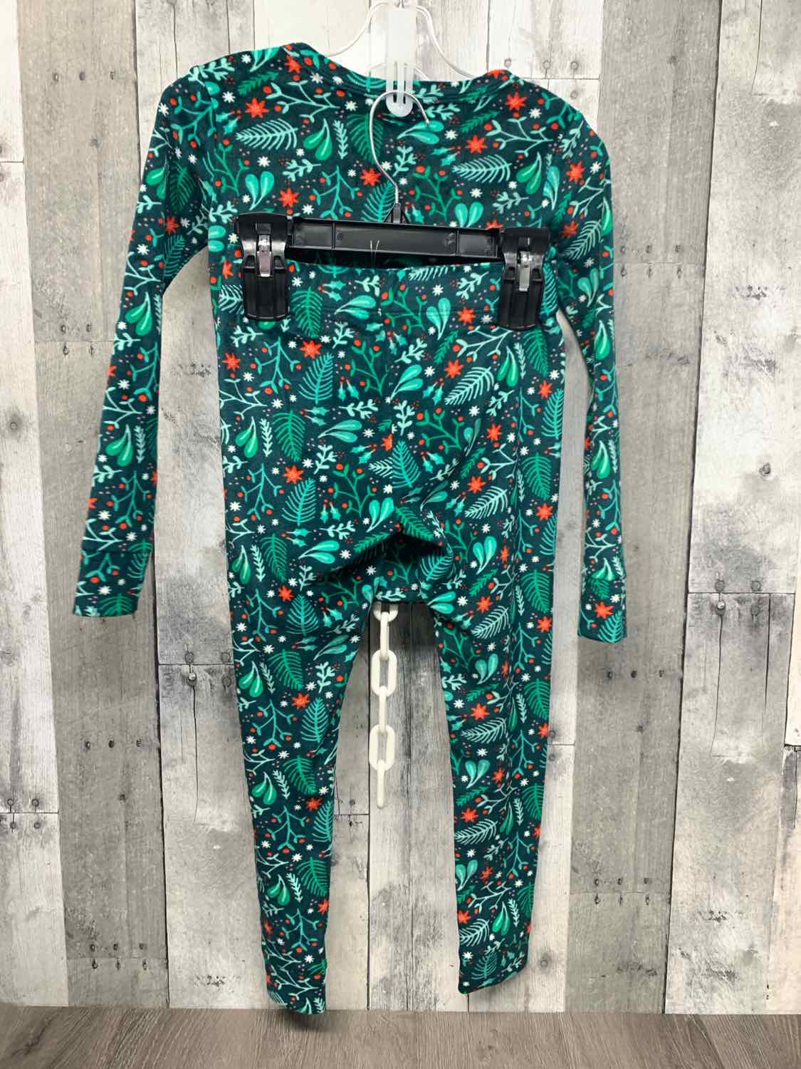 Size 6 Green Cat & Jack 2pc PJs