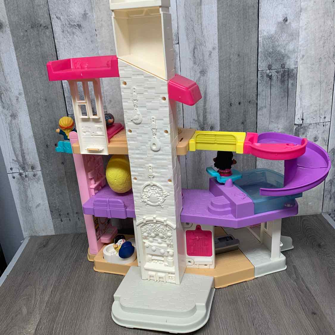 Fisher Price Pink/White Little People Set