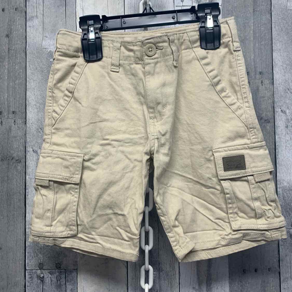 Size 10 Tan Levi Shorts