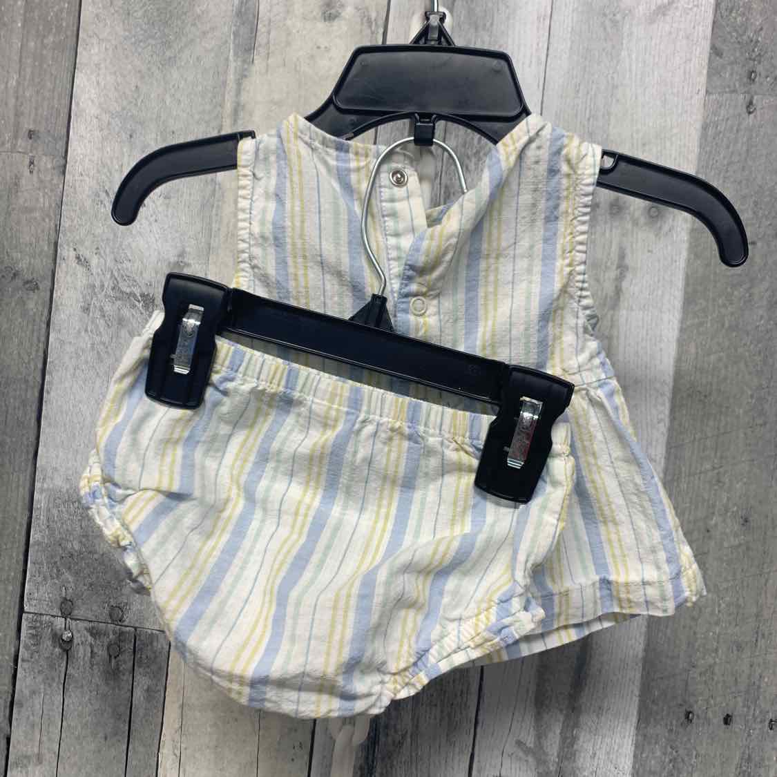 Size 3 Months Blue/Green Carter's Shirt/Shorts - OodlesCB