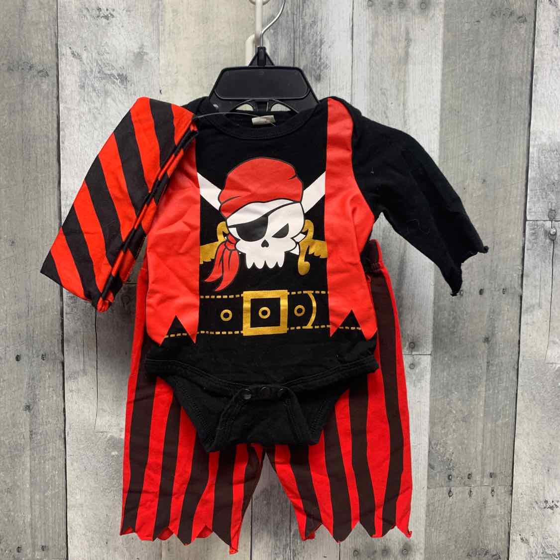 Generic Black/Red Size 0-3 Months Halloween Costume - Little Kid