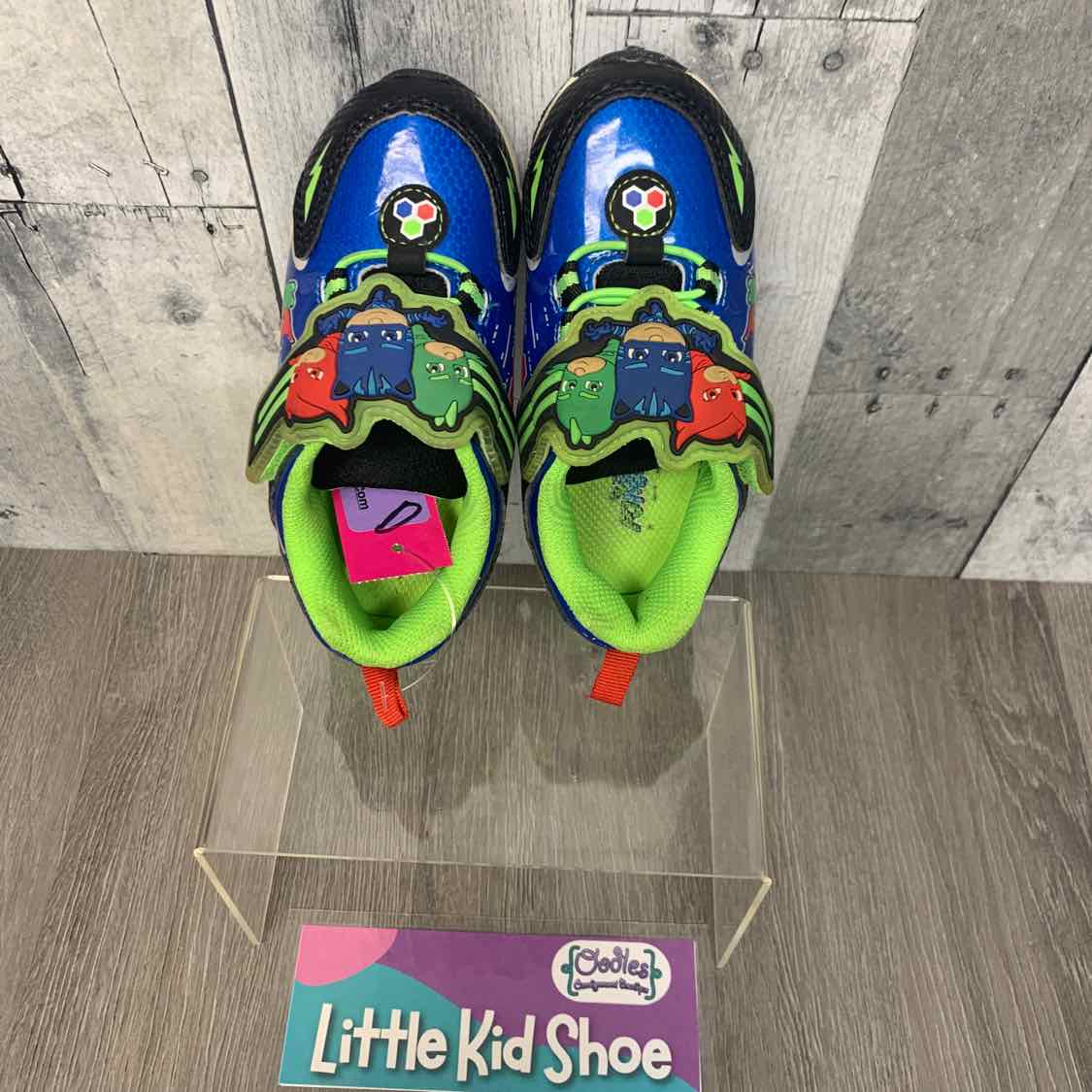 Size 9 Blue/Green Disney Sneakers