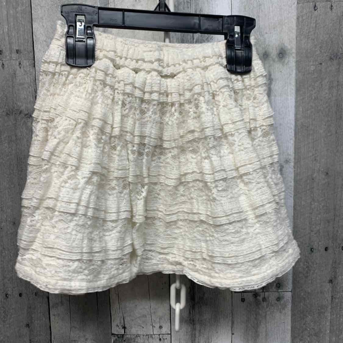 Size 8 White Matilda Jane Skirt