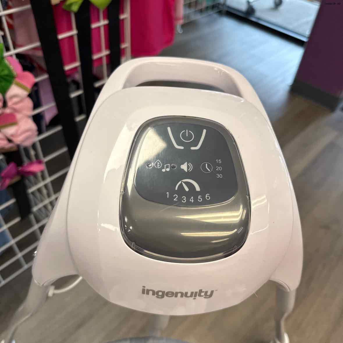 Ingenuity Gray/White Swing w/ Pwr Plug