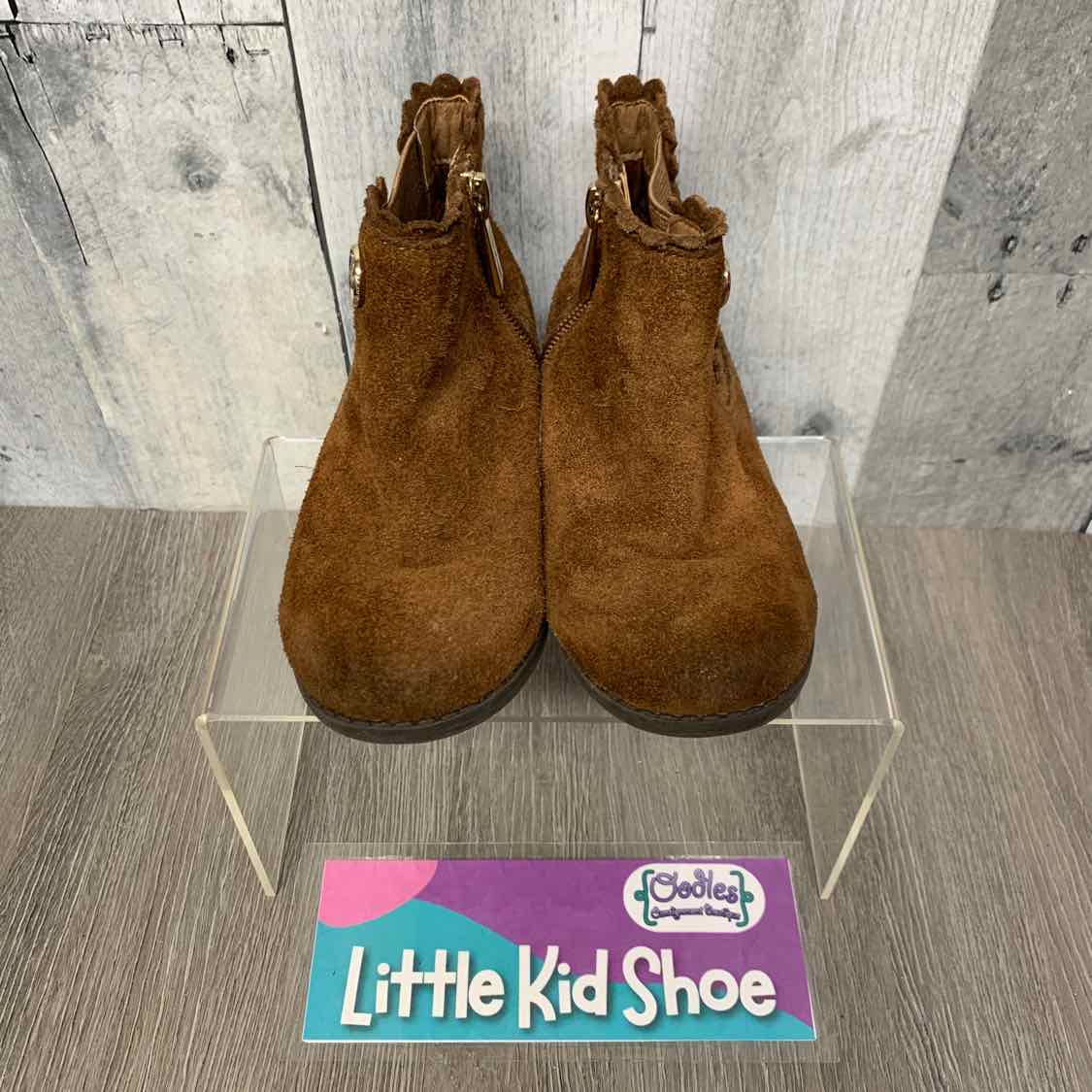 Size 8 Brown/Gold Michael Kors Boots