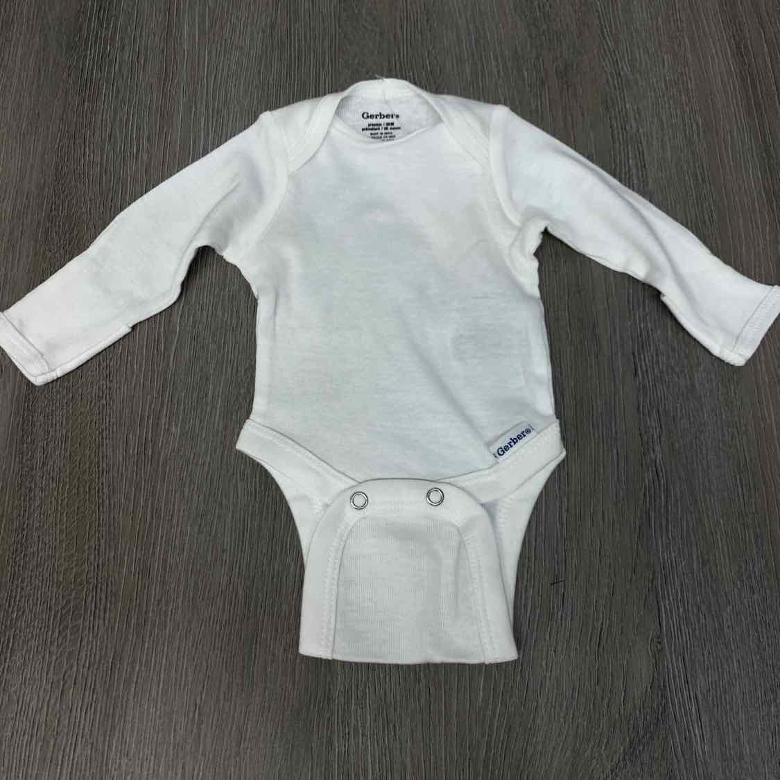 Size Preemie White Gerber Bodysuit