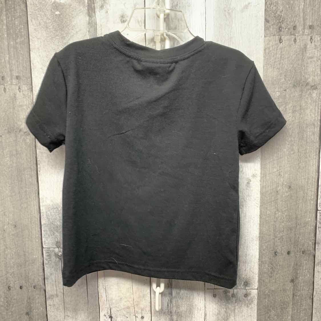 Size 2 Black Graphic LulaRoe T Shirt