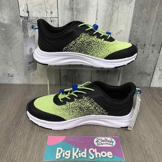 Size 5 Black/Green Athletic Works Sneakers