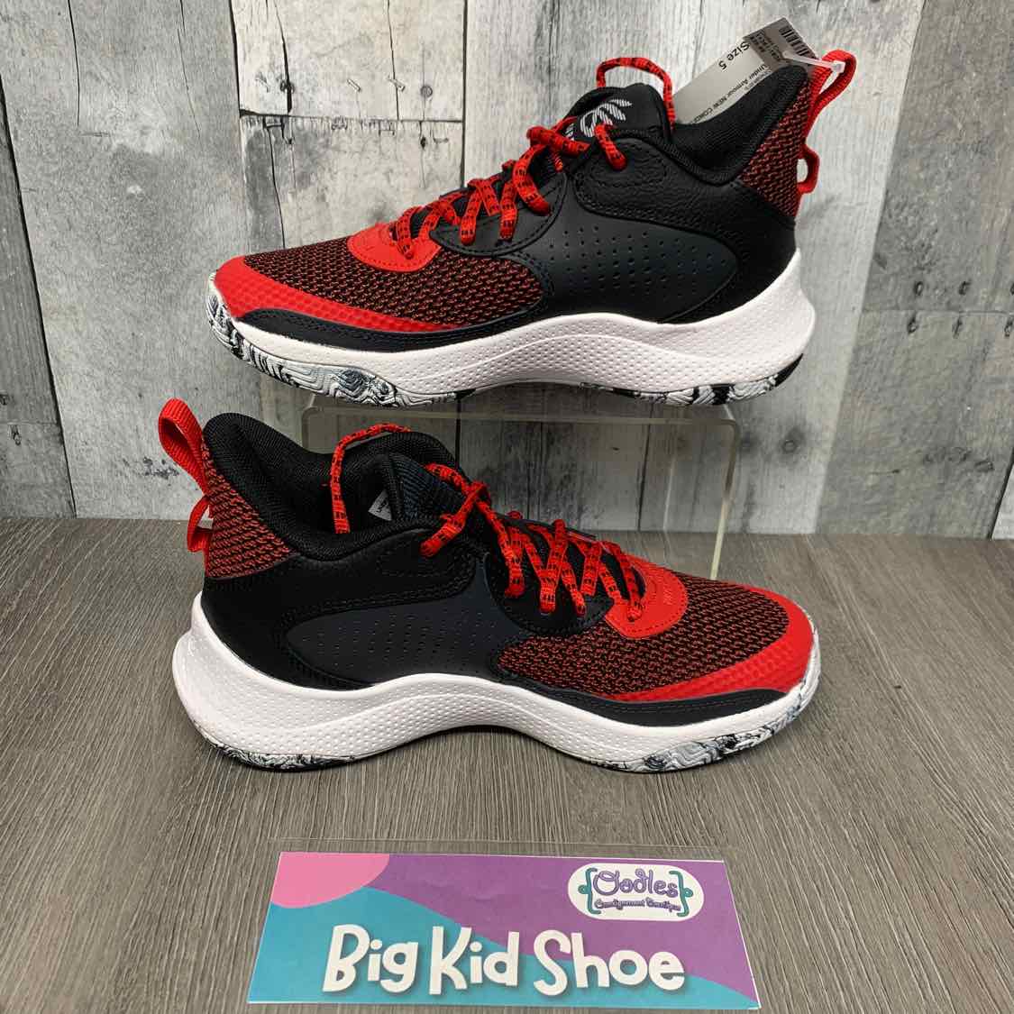 Size 5 Black/Red Sport Brand Sneakers