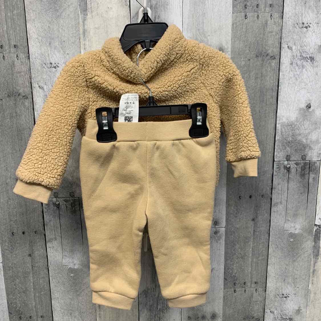 Size 6-9 Months Tan Puma Jacket/Pants